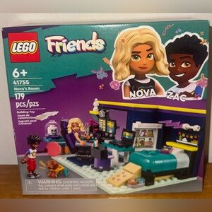 LEGO Friends Nova’s Room